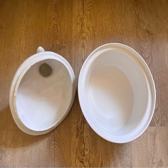 Vintage California White Nesting Duck Lid Oval Casserole Dish - Picture 11 of 16